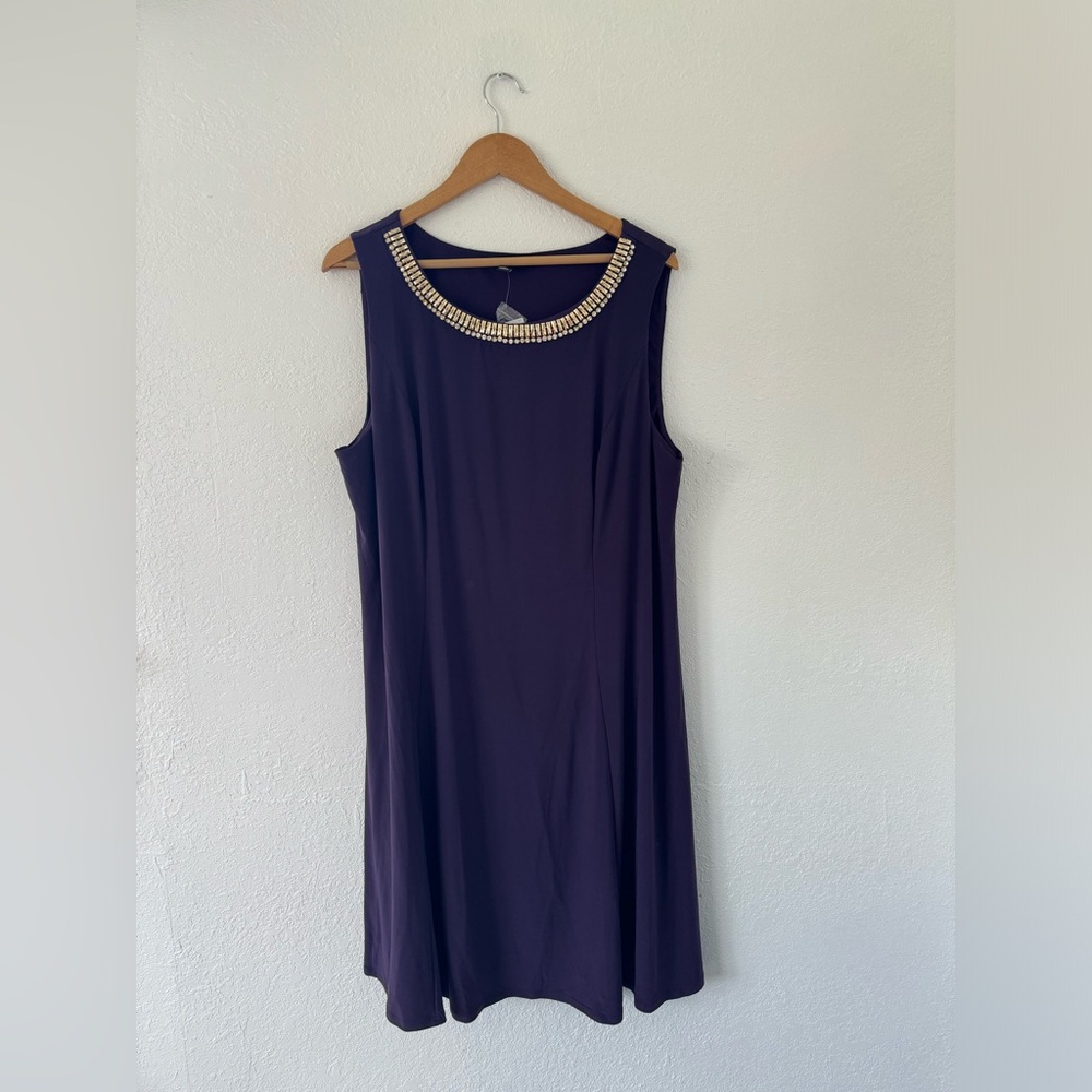 Roz & Ali Purple Sleeveless Dress,Gold Jeweled Neckline, Size 20,New With Tags